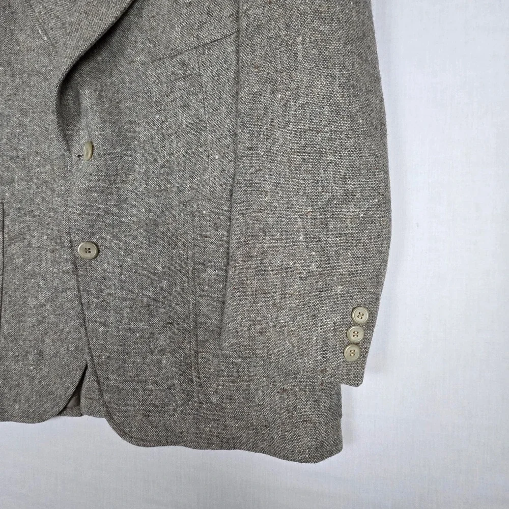 VTG Strathmore 100% Pure Wool Tweed Blazer Sport Coat Mens 44R Gray Two Button